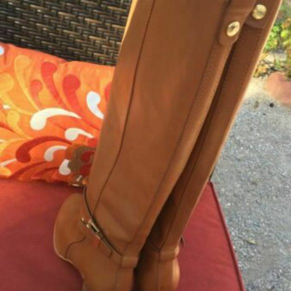 MICHAEL KORS ARLEY LUGGAGE LEATHER RIDING BOOTS - Picture 6 of 7